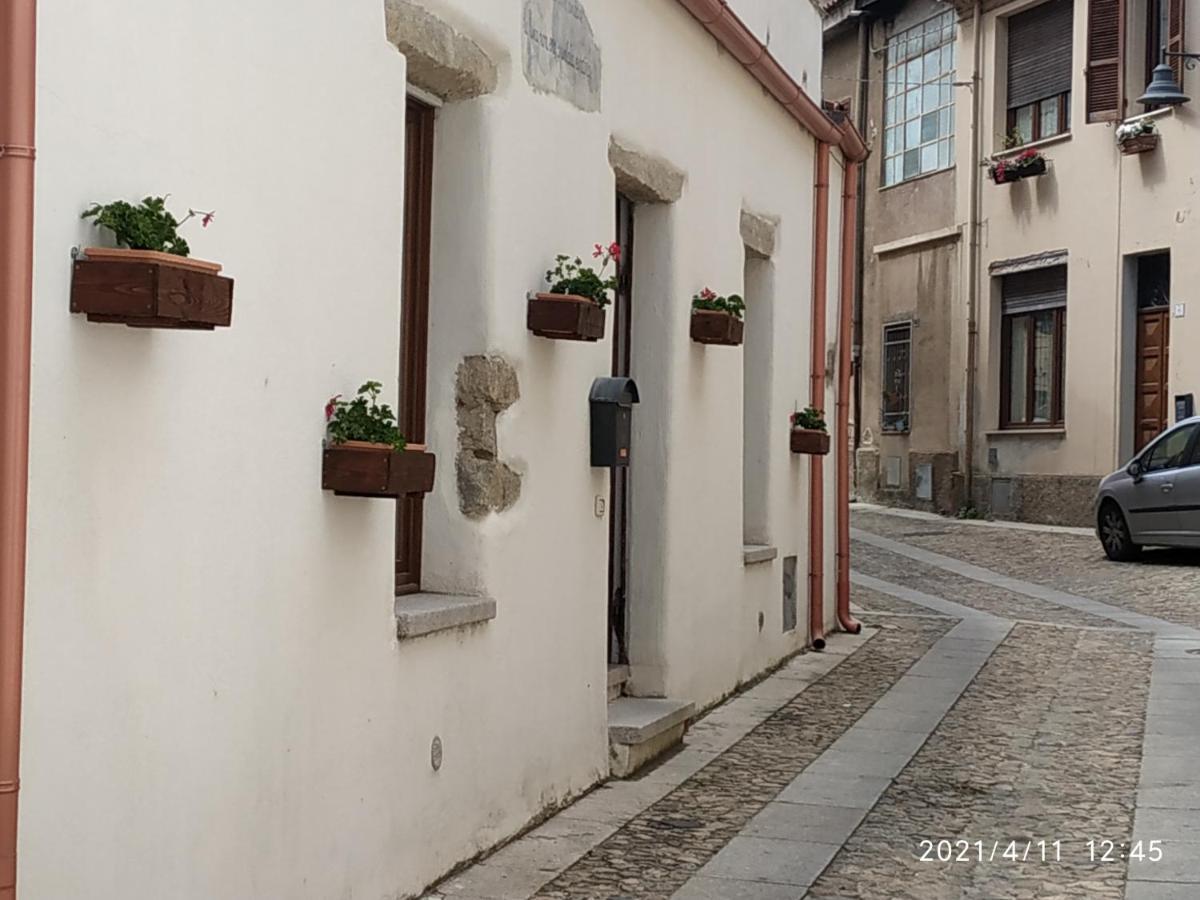 La Corte di Grazia_IUN P2039/40 Nuoro  Esterno foto